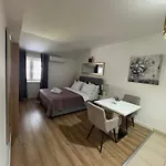 Apartment Marina *